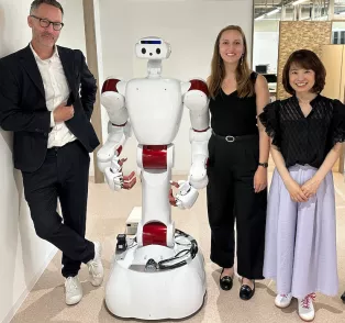 Photo. Toshie Takahash, Laetitia Tanqueray, AI-driven Robot for Embrace and Care (AIREC), Stefan Larsson.